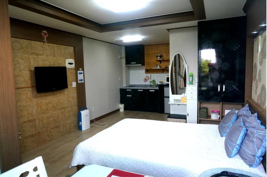 Nattrang Pension เมืองเชจู ภายนอก รูปภาพ