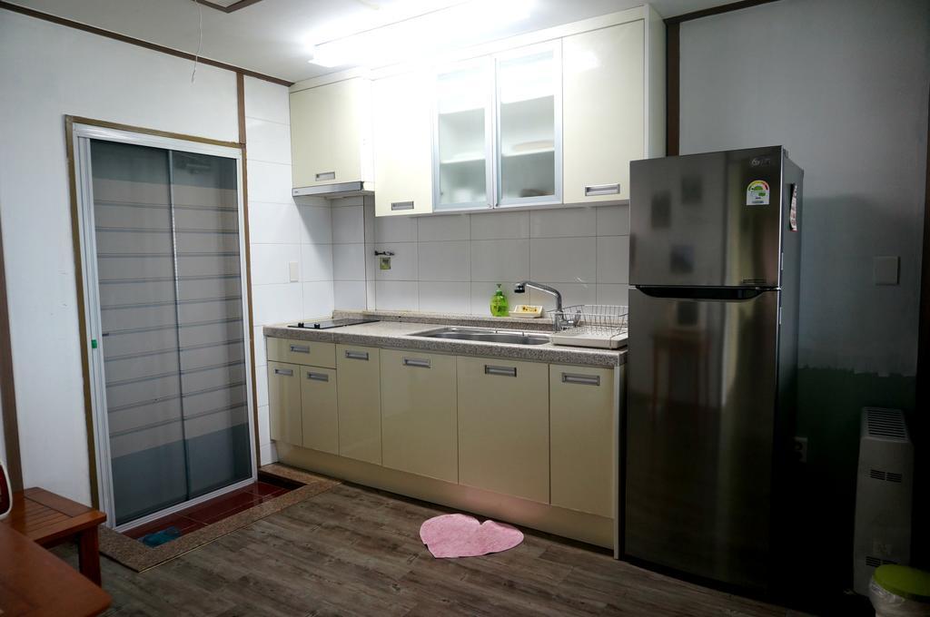 Nattrang Pension เมืองเชจู ภายนอก รูปภาพ